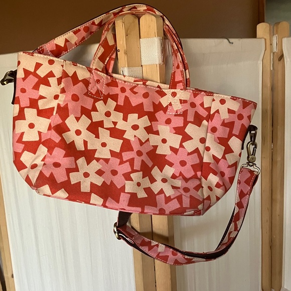 Maika Floral Pink and Red Mini Tote - Picture 4 of 7